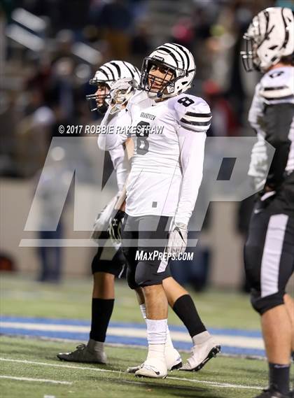Thumbnail 2 in Grandview vs. Kemp (UIL 3A Division 1 Quarterfinal) photogallery.