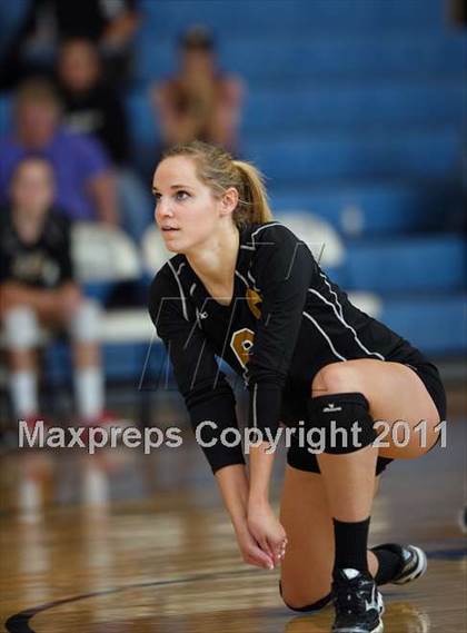 Thumbnail 1 in Arapahoe @ Mullen photogallery.