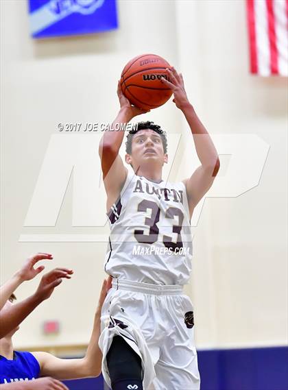 Thumbnail 3 in MacArthur [Douglas] vs Austin (SAISD Invitational) photogallery.