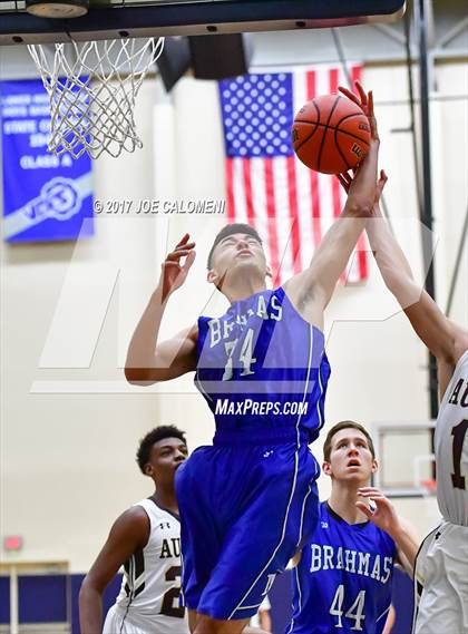 Thumbnail 2 in MacArthur [Douglas] vs Austin (SAISD Invitational) photogallery.