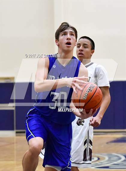 Thumbnail 2 in MacArthur [Douglas] vs Austin (SAISD Invitational) photogallery.