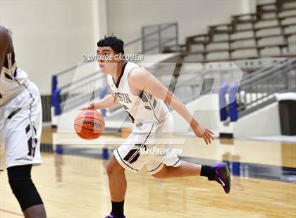 Thumbnail 2 in MacArthur [Douglas] vs Austin (SAISD Invitational) photogallery.
