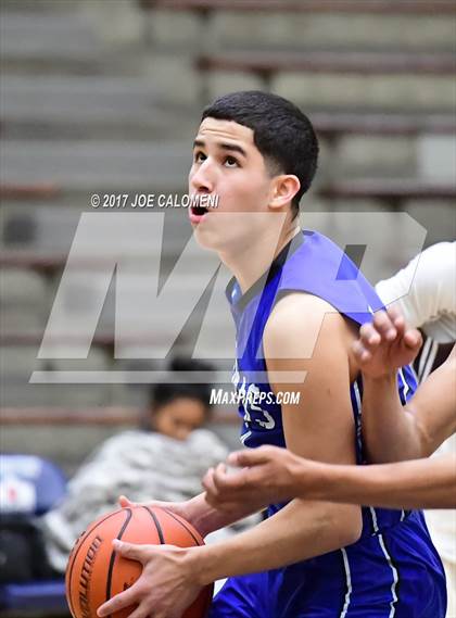 Thumbnail 2 in MacArthur [Douglas] vs Austin (SAISD Invitational) photogallery.