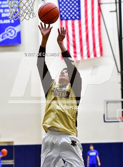 Thumbnail 1 in MacArthur [Douglas] vs Austin (SAISD Invitational) photogallery.