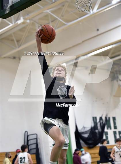 Thumbnail 1 in West Hempstead vs Carle Place photogallery.