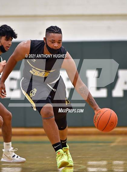 Thumbnail 2 in West Hempstead vs Carle Place photogallery.