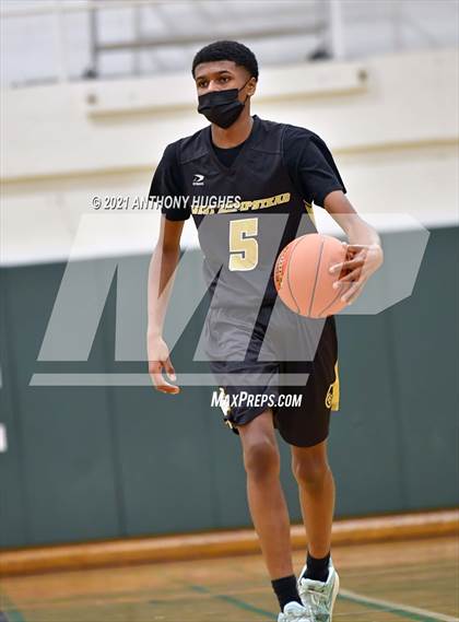 Thumbnail 2 in West Hempstead vs Carle Place photogallery.