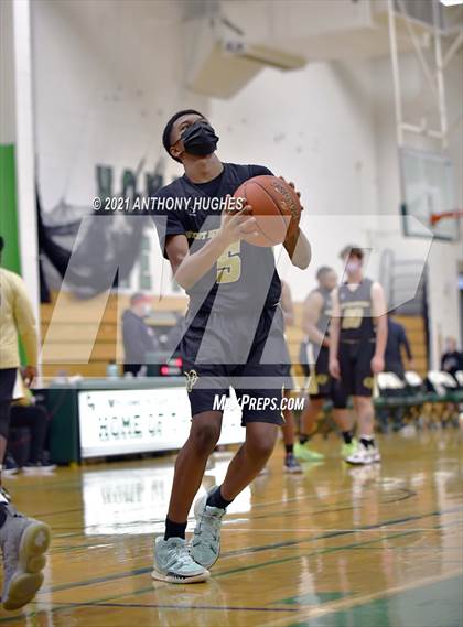 Thumbnail 3 in West Hempstead vs Carle Place photogallery.