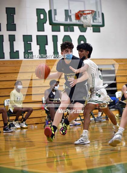 Thumbnail 2 in West Hempstead vs Carle Place photogallery.