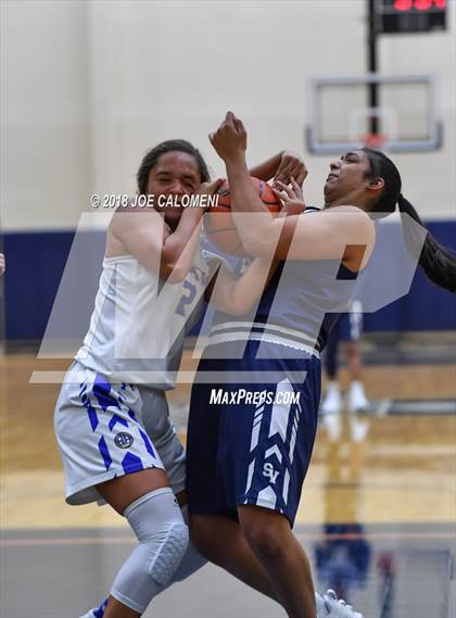 Thumbnail 2 in Smithson Valley vs Alamo Heights (SAISD Basketball Tournament) photogallery.