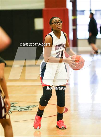 Thumbnail 2 in Great Oak vs Adelanto (Mustang Tip Off Classic) photogallery.
