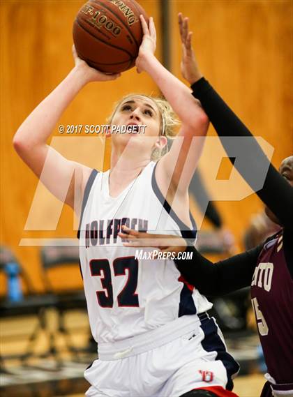 Thumbnail 2 in Great Oak vs Adelanto (Mustang Tip Off Classic) photogallery.