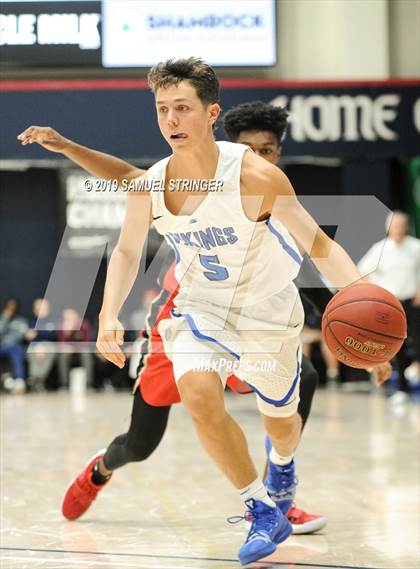 Thumbnail 2 in Pleasant Grove vs. James Logan (MaxPreps MLK Classic) photogallery.