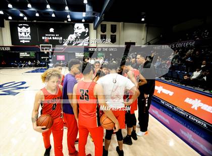 Thumbnail 2 in Pleasant Grove vs. James Logan (MaxPreps MLK Classic) photogallery.