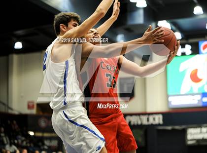 Thumbnail 3 in Pleasant Grove vs. James Logan (MaxPreps MLK Classic) photogallery.