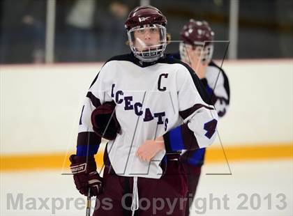 Thumbnail 2 in Guilford vs. Brookfield/Bethel/Danbury (CIAC Division II Quarterfinal) photogallery.