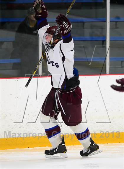Thumbnail 2 in Guilford vs. Brookfield/Bethel/Danbury (CIAC Division II Quarterfinal) photogallery.