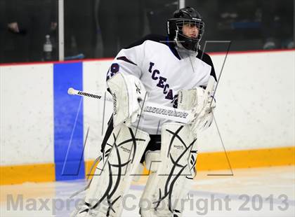 Thumbnail 2 in Guilford vs. Brookfield/Bethel/Danbury (CIAC Division II Quarterfinal) photogallery.