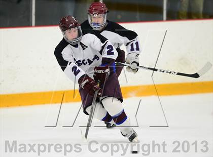 Thumbnail 2 in Guilford vs. Brookfield/Bethel/Danbury (CIAC Division II Quarterfinal) photogallery.