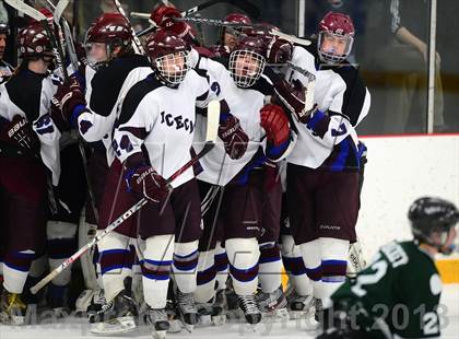 Thumbnail 2 in Guilford vs. Brookfield/Bethel/Danbury (CIAC Division II Quarterfinal) photogallery.