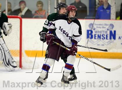 Thumbnail 3 in Guilford vs. Brookfield/Bethel/Danbury (CIAC Division II Quarterfinal) photogallery.