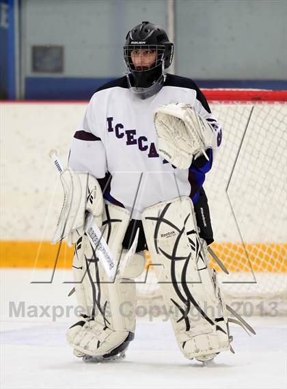 Thumbnail 1 in Guilford vs. Brookfield/Bethel/Danbury (CIAC Division II Quarterfinal) photogallery.