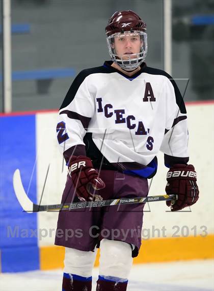 Thumbnail 1 in Guilford vs. Brookfield/Bethel/Danbury (CIAC Division II Quarterfinal) photogallery.