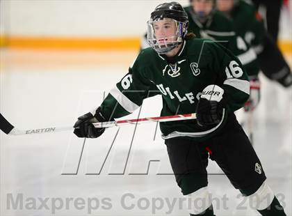 Thumbnail 2 in Guilford vs. Brookfield/Bethel/Danbury (CIAC Division II Quarterfinal) photogallery.