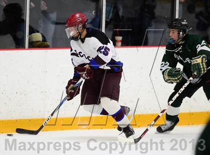 Thumbnail 3 in Guilford vs. Brookfield/Bethel/Danbury (CIAC Division II Quarterfinal) photogallery.