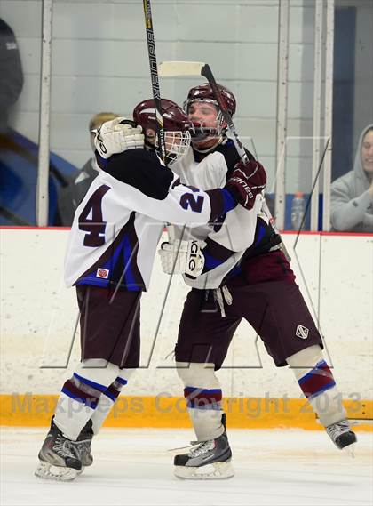 Thumbnail 3 in Guilford vs. Brookfield/Bethel/Danbury (CIAC Division II Quarterfinal) photogallery.