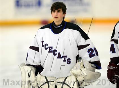 Thumbnail 3 in Guilford vs. Brookfield/Bethel/Danbury (CIAC Division II Quarterfinal) photogallery.