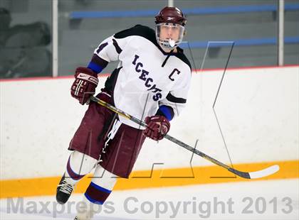 Thumbnail 1 in Guilford vs. Brookfield/Bethel/Danbury (CIAC Division II Quarterfinal) photogallery.