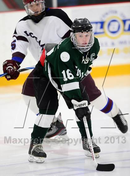Thumbnail 3 in Guilford vs. Brookfield/Bethel/Danbury (CIAC Division II Quarterfinal) photogallery.