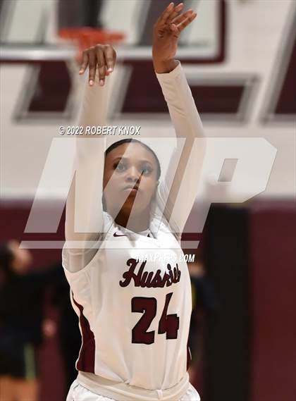 Thumbnail 1 in Basha @ Hamilton photogallery.