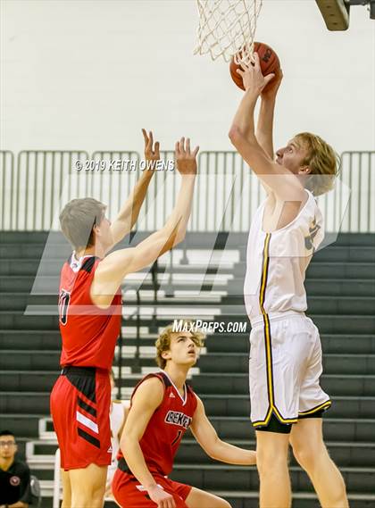Thumbnail 3 in Creekview vs Prestonwood Christian (CFB Classic) photogallery.