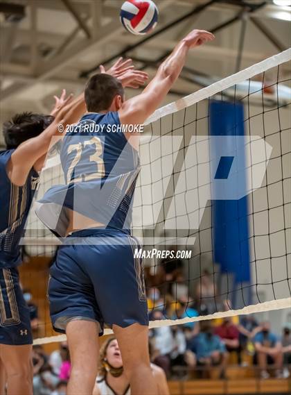 Thumbnail 3 in Francis Parker vs. Del Norte (CIF SDS D1 Championship) photogallery.