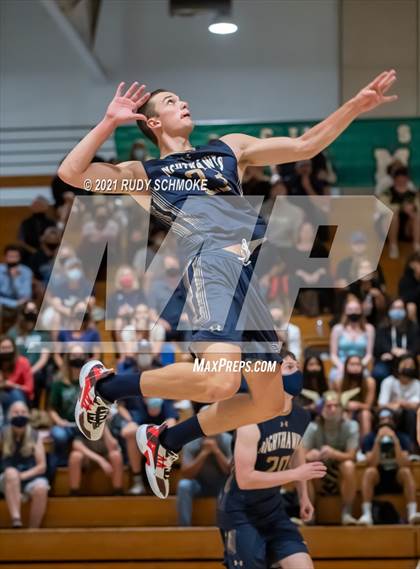 Thumbnail 3 in Francis Parker vs. Del Norte (CIF SDS D1 Championship) photogallery.