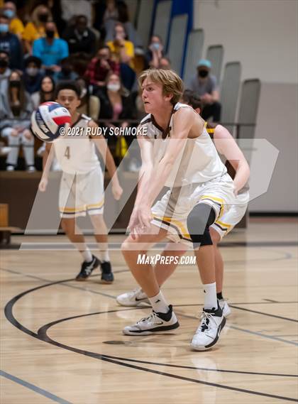 Thumbnail 1 in Francis Parker vs. Del Norte (CIF SDS D1 Championship) photogallery.