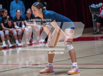 Thumbnail 1 in 'Iolani vs Kamehameha Kapalama (HHSAA Division 1 Final) photogallery.
