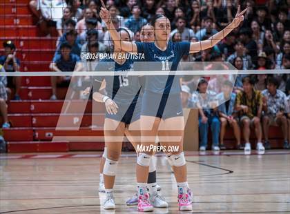 Thumbnail 1 in 'Iolani vs Kamehameha Kapalama (HHSAA Division 1 Final) photogallery.