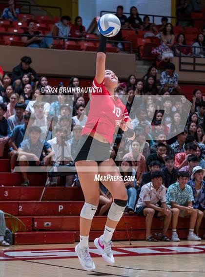 Thumbnail 3 in 'Iolani vs Kamehameha Kapalama (HHSAA Division 1 Final) photogallery.
