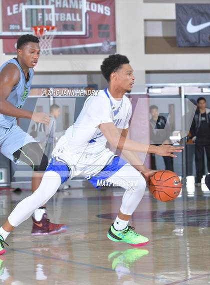 Thumbnail 2 in Foss vs. Capital Christian (Rancho Mirage Holiday Invitational) photogallery.