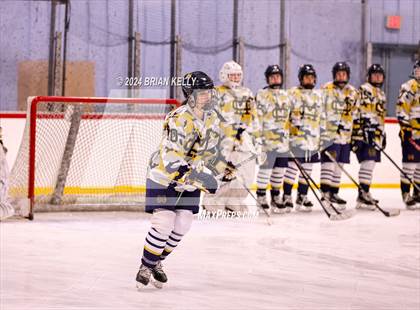 Thumbnail 2 in Braintree vs Malden Catholic (Hingham Showcase) photogallery.