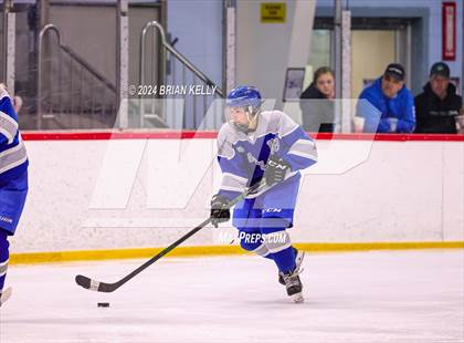 Thumbnail 2 in Braintree vs Malden Catholic (Hingham Showcase) photogallery.