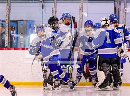 Thumbnail 1 in Braintree vs Malden Catholic (Hingham Showcase) photogallery.
