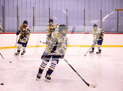 Thumbnail 1 in Braintree vs Malden Catholic (Hingham Showcase) photogallery.