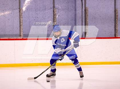 Thumbnail 2 in Braintree vs Malden Catholic (Hingham Showcase) photogallery.