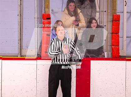 Thumbnail 3 in Braintree vs Malden Catholic (Hingham Showcase) photogallery.