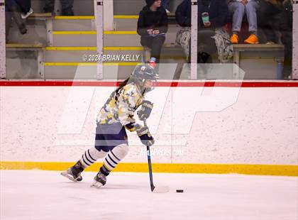 Thumbnail 3 in Braintree vs Malden Catholic (Hingham Showcase) photogallery.
