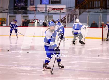 Thumbnail 2 in Braintree vs Malden Catholic (Hingham Showcase) photogallery.